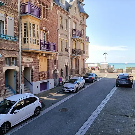 A 2 Pas De La Avec Terrasse Apartment *
