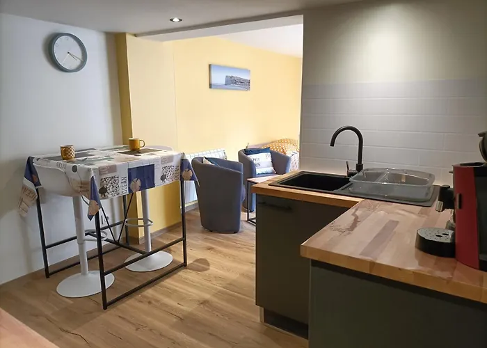 Appartement Privatif à 50m De La - *